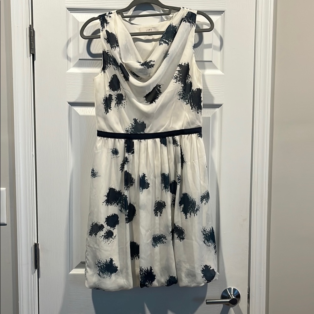 LOFT White and‎ Gray Cowl Neck Sundress Size 8
